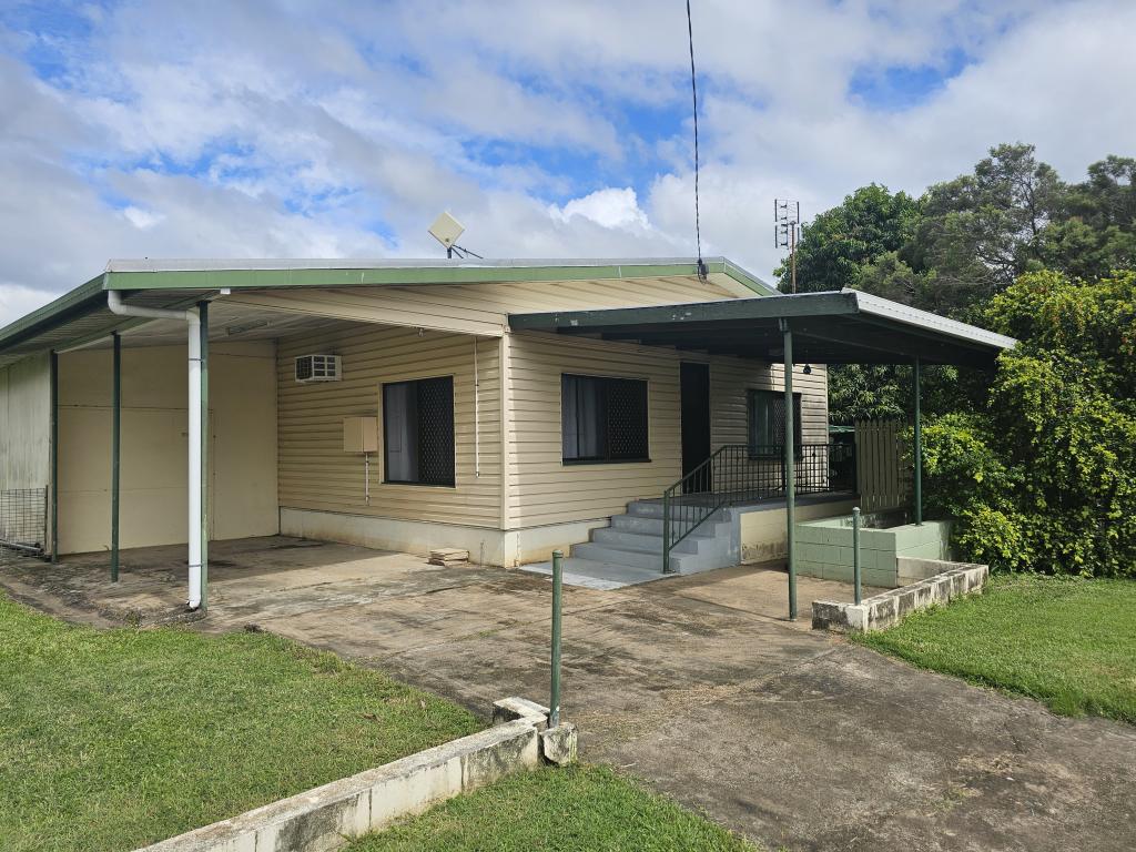 6 LYONS ST, GIRU, QLD 4809
