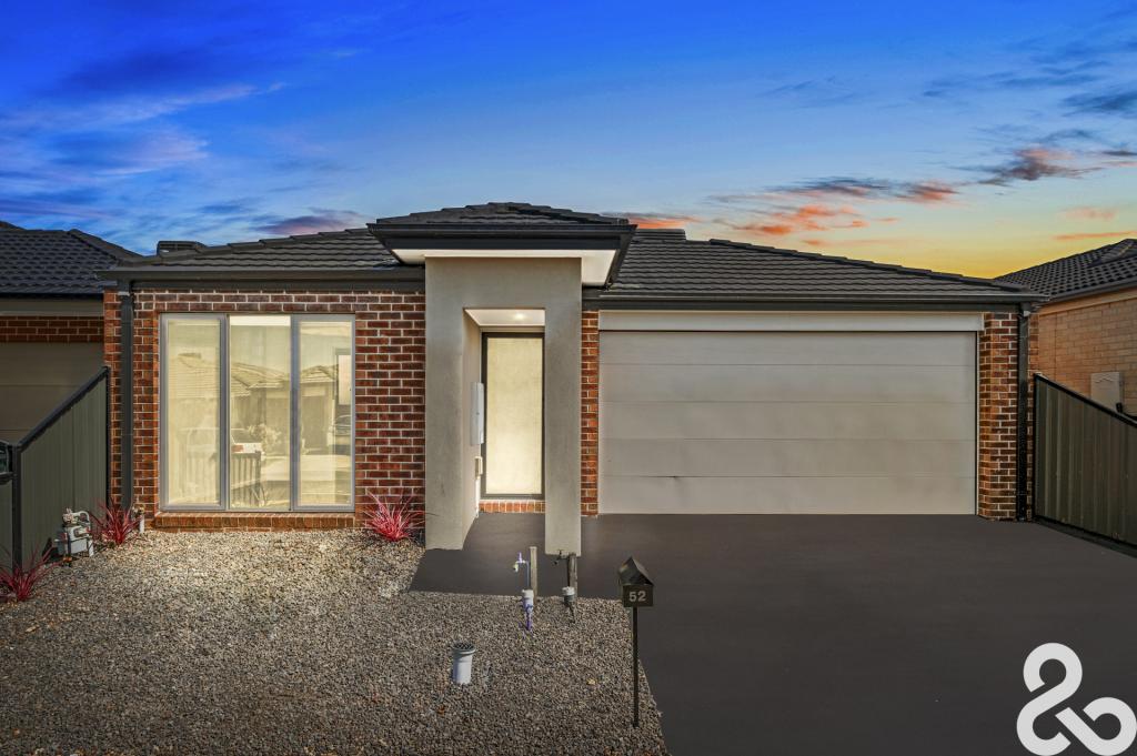 52 Loudon Cct, Craigieburn, VIC 3064