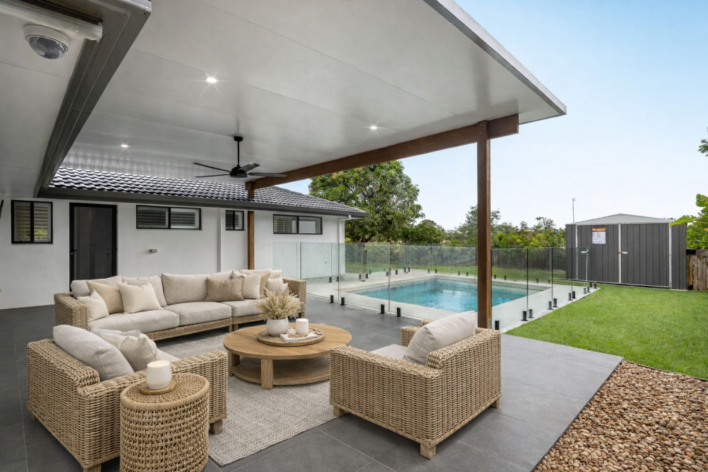 10 Koolewong Pde, Ashmore, QLD 4214