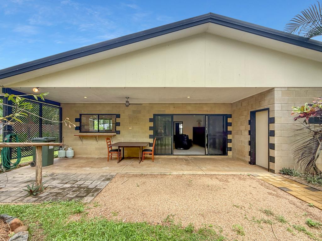 45 Conch St, Mission Beach, QLD 4852