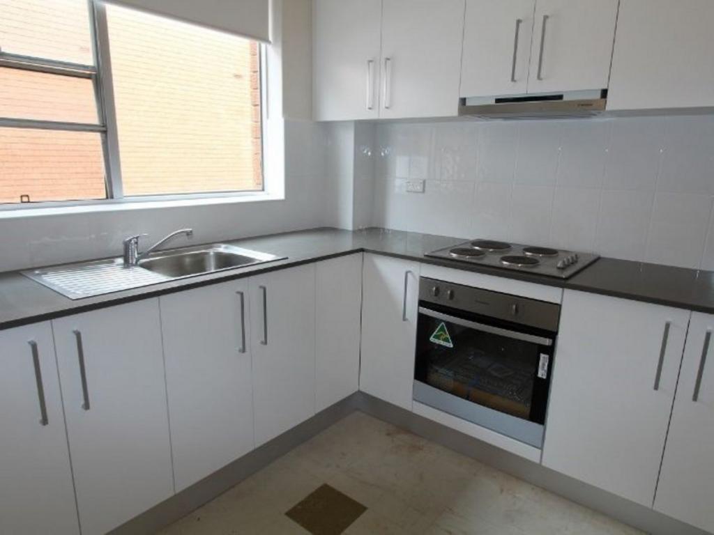 8/44 Forster St, West Ryde, NSW 2114