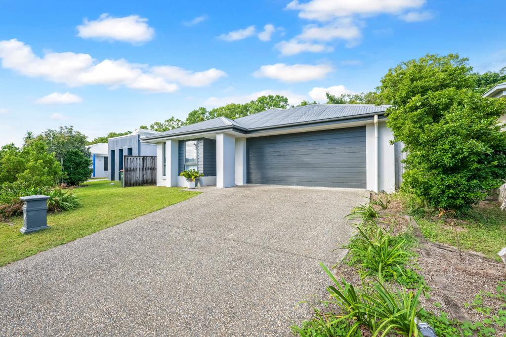 21 WARILLA VIEW, BLACKS BEACH, QLD 4740