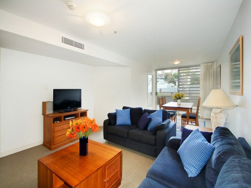 136/6 Cowper Wharf Rd, Woolloomooloo, NSW 2011