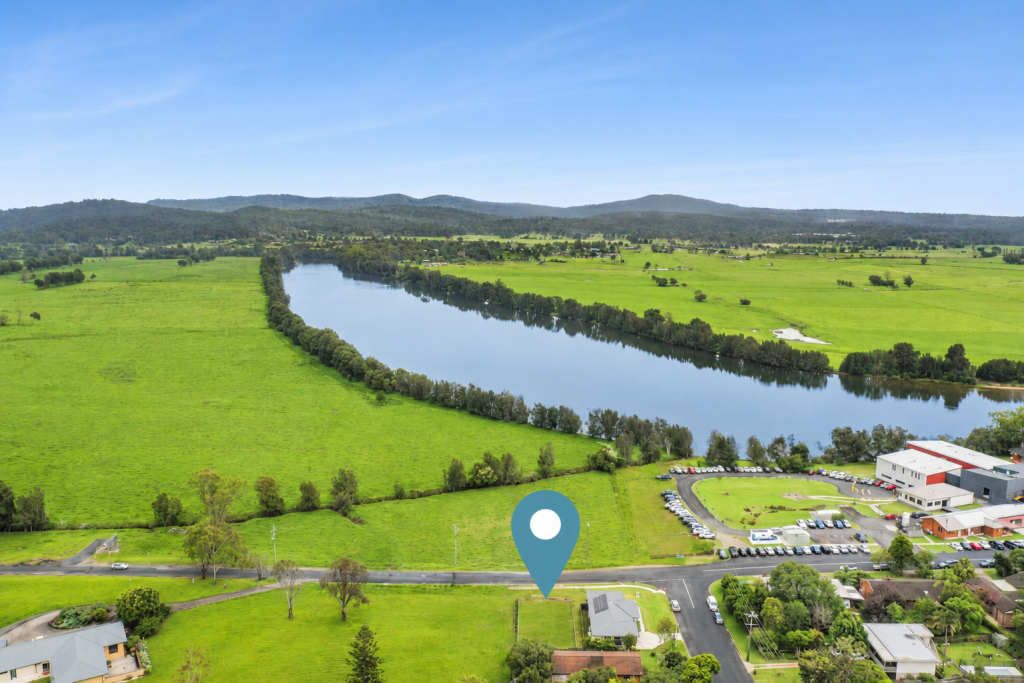 93 River St, Moruya, NSW 2537
