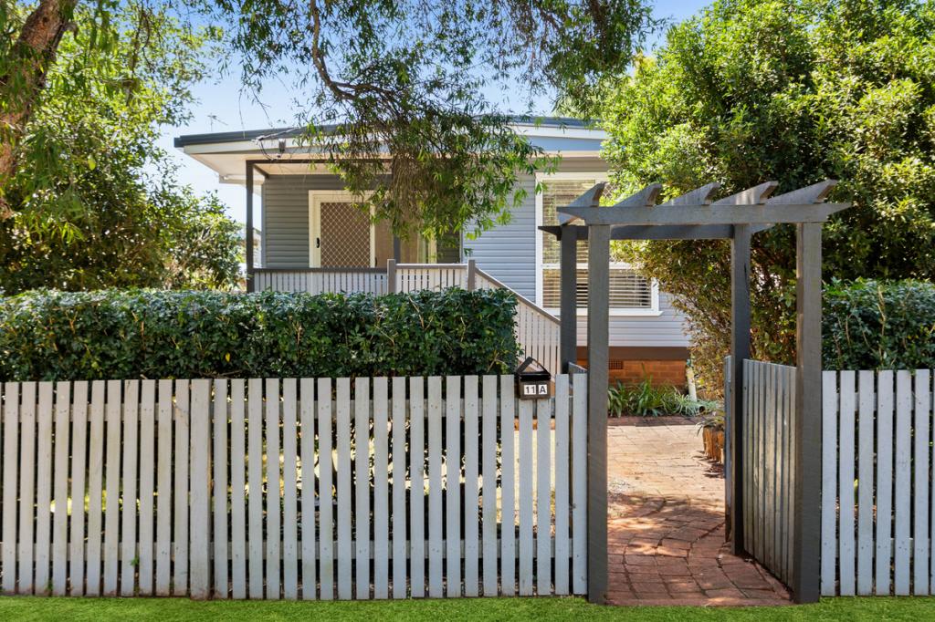 11a Warren St, East Toowoomba, QLD 4350