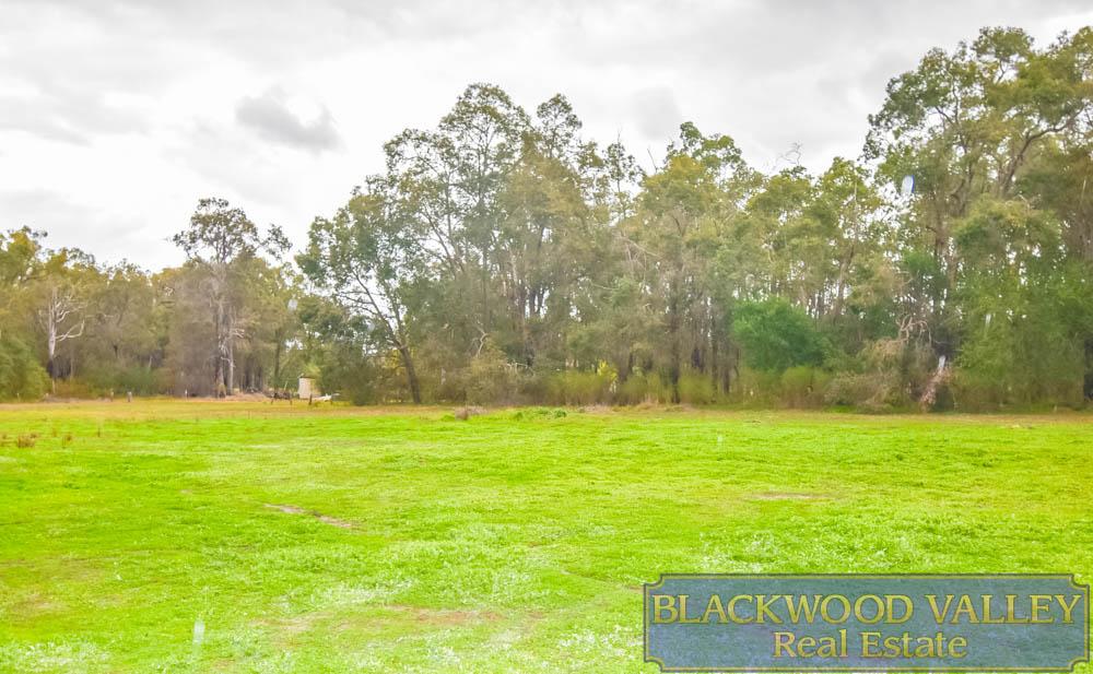 21 Elder Rd, Wilga, WA 6243