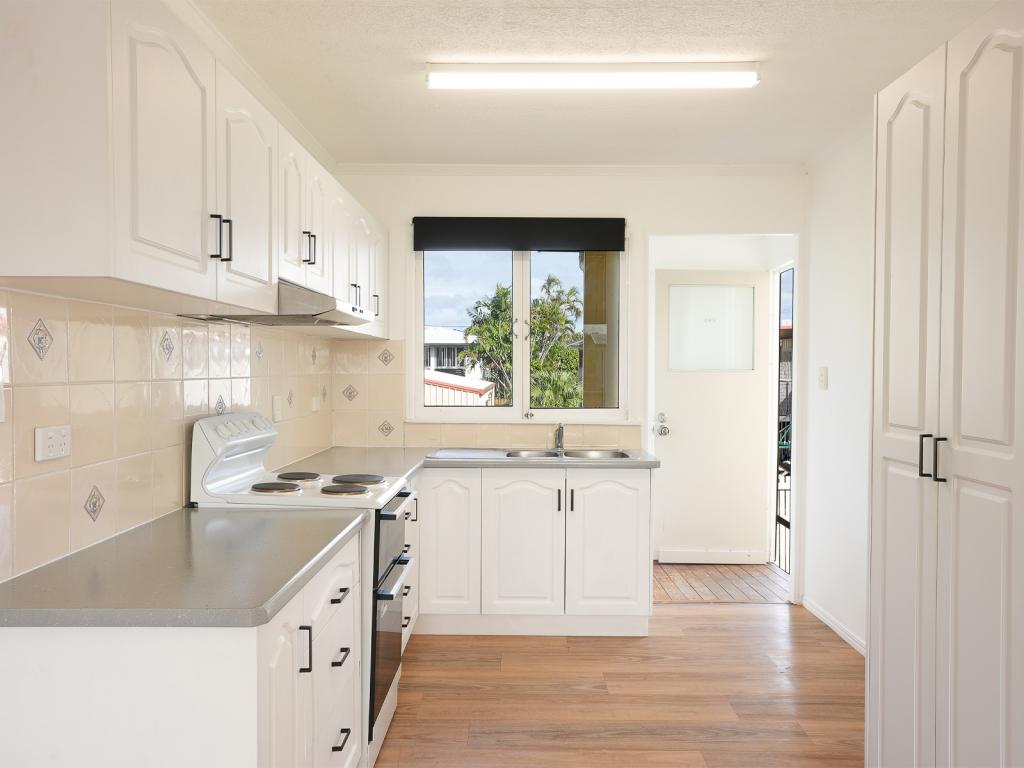 3 Illoura St, Cranbrook, QLD 4814