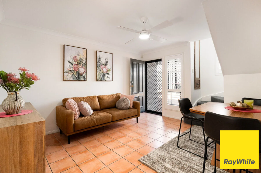 1/27 Bayview Tce, Wavell Heights, QLD 4012