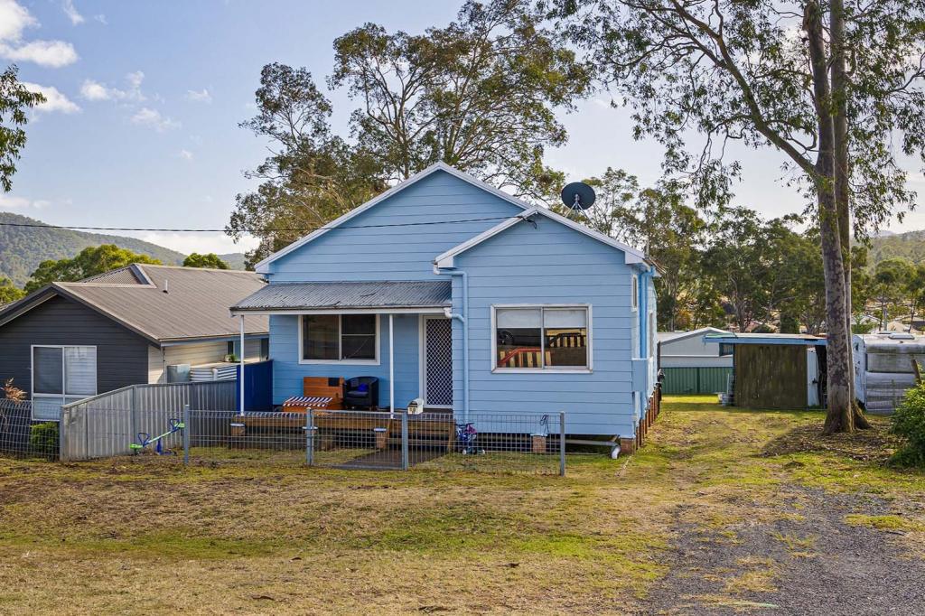 10 Wollombi Rd, Millfield, NSW 2325