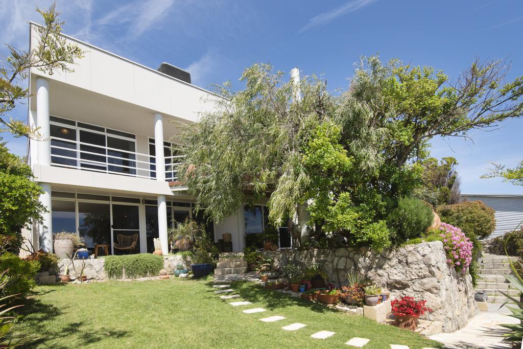 12 Peppermint Grove Tce, Peppermint Grove Beach, WA 6271