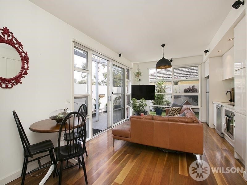 2/45-47 NELSON ST, ST KILDA EAST, VIC 3183