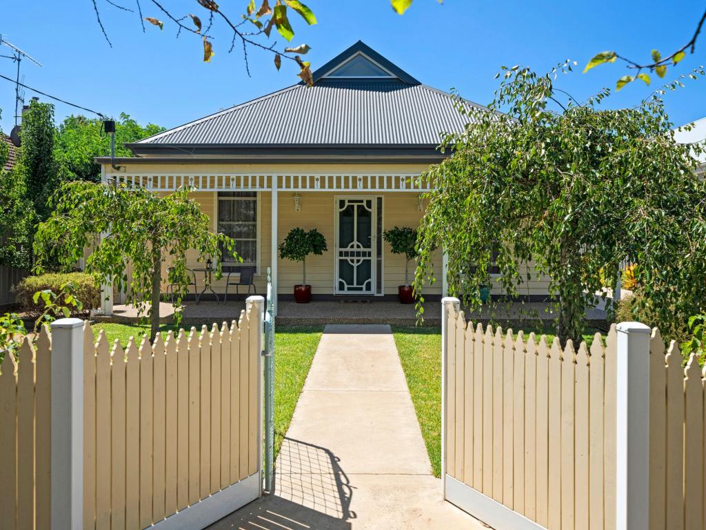 33 Smythe St, Benalla, VIC 3672