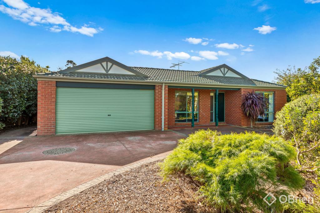 15 Warranqite Cres, Hastings, VIC 3915