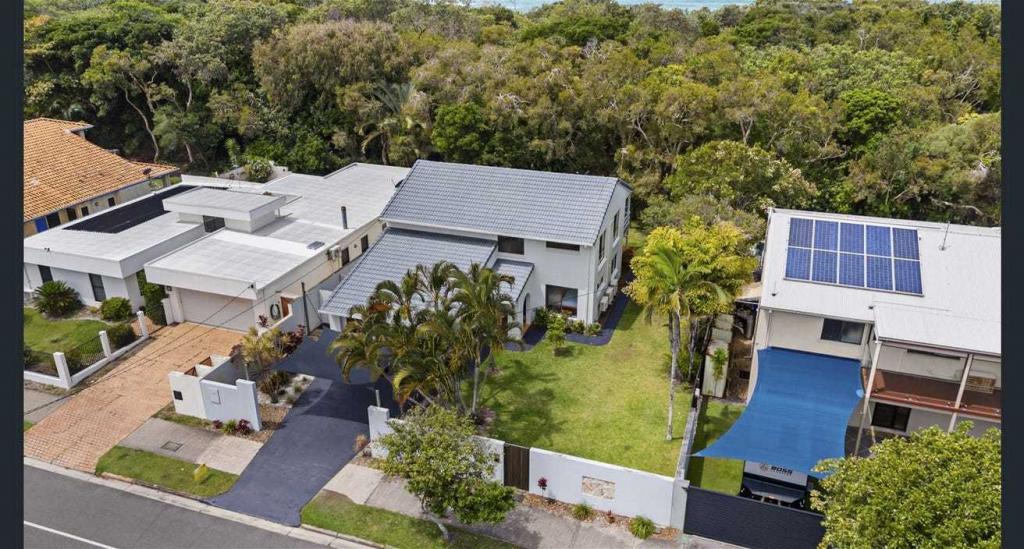 221 Oceanic Dr, Bokarina, QLD 4575
