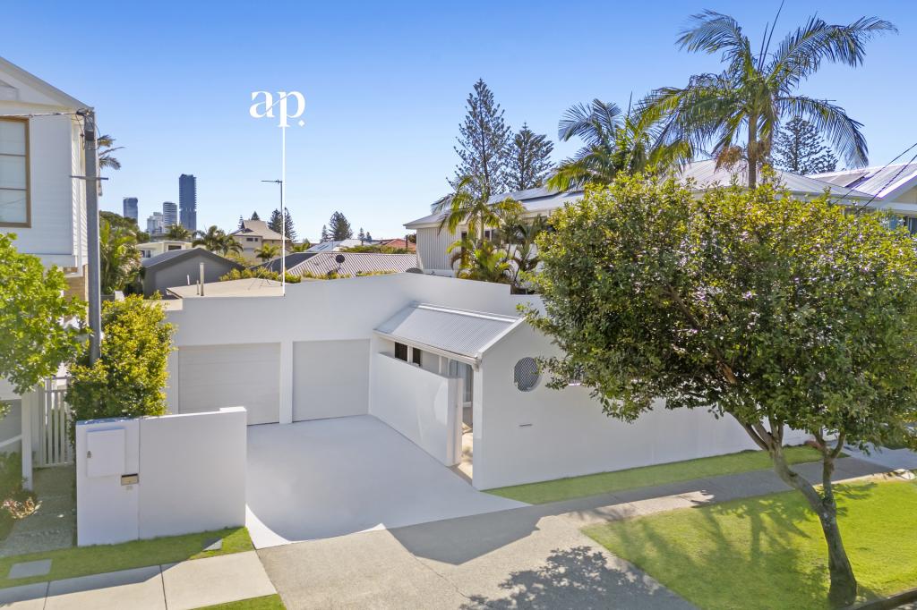 23 Seabeach Ave, Mermaid Beach, QLD 4218