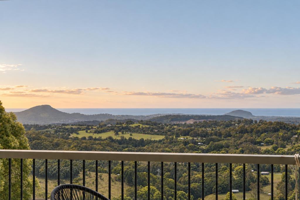6 Lantana Lane, Mapleton, QLD 4560