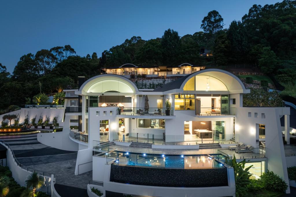 160 Tallai Rd, Tallai, QLD 4213