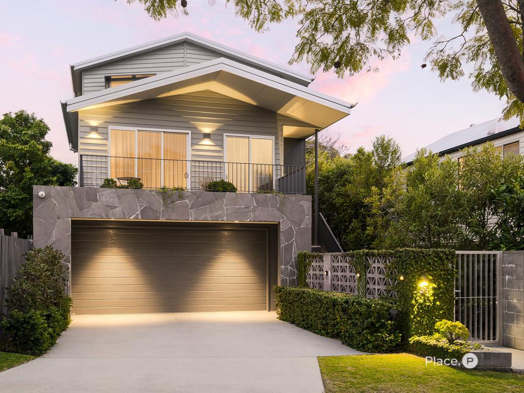 36 Virginia Ave, Hawthorne, QLD 4171