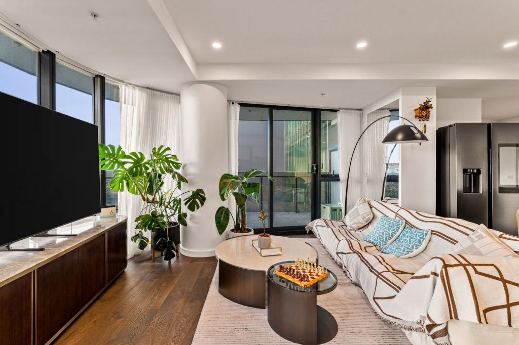 2810/828 Whitehorse Rd, Box Hill, VIC 3128