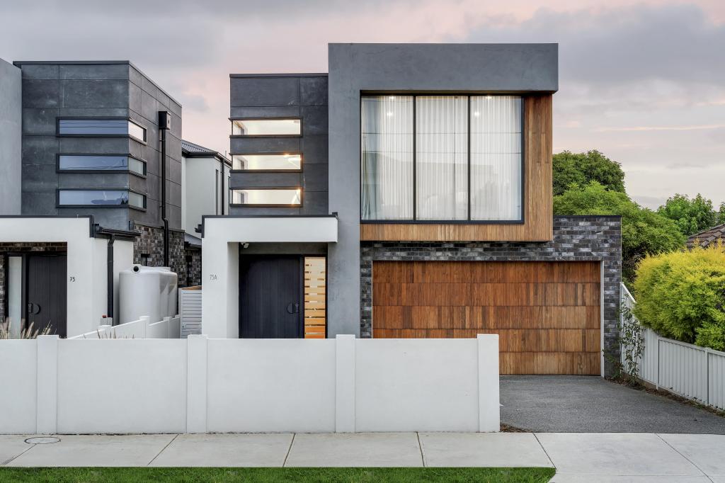 73A ROBERTS RD, AIRPORT WEST, VIC 3042