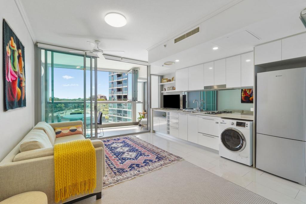 10505/8 Harbour Rd, Hamilton, QLD 4007