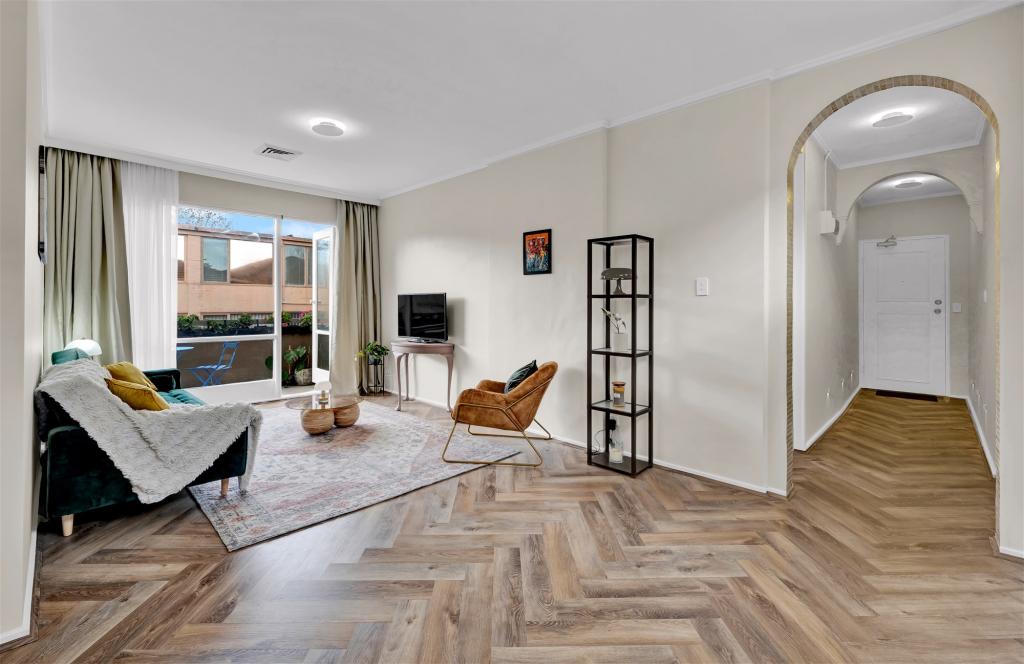 12/329 Dandenong Rd, Prahran, VIC 3181