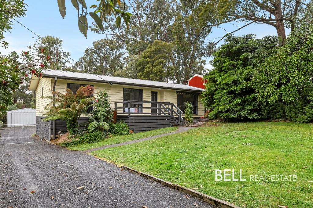 15 Hazel St, Cockatoo, VIC 3781