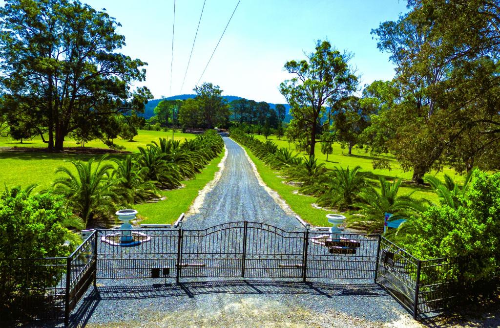 458 Farrawells Rd, Telegraph Point, NSW 2441