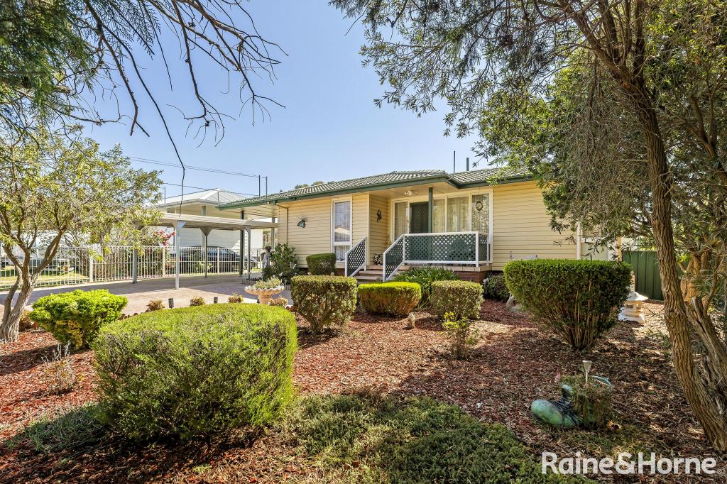 135 Cameron Rd, Karabar, NSW 2620