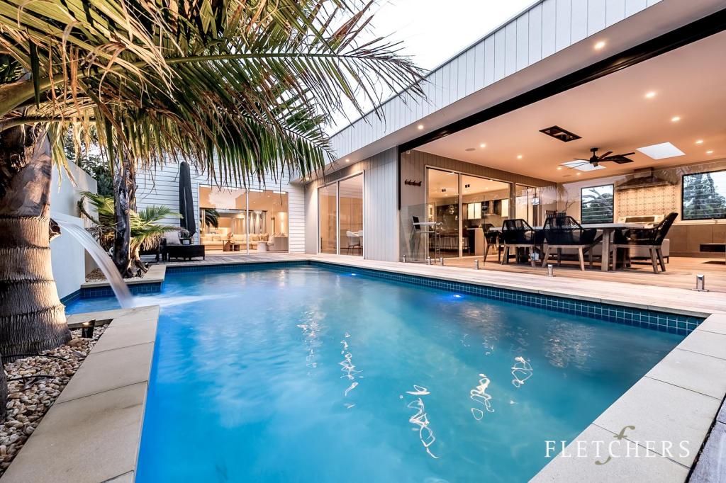 5 Leland St, Blairgowrie, VIC 3942