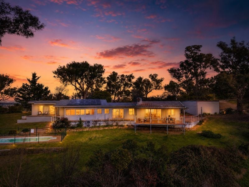404 CONROD STRAIGHT, MOUNT PANORAMA, NSW 2795