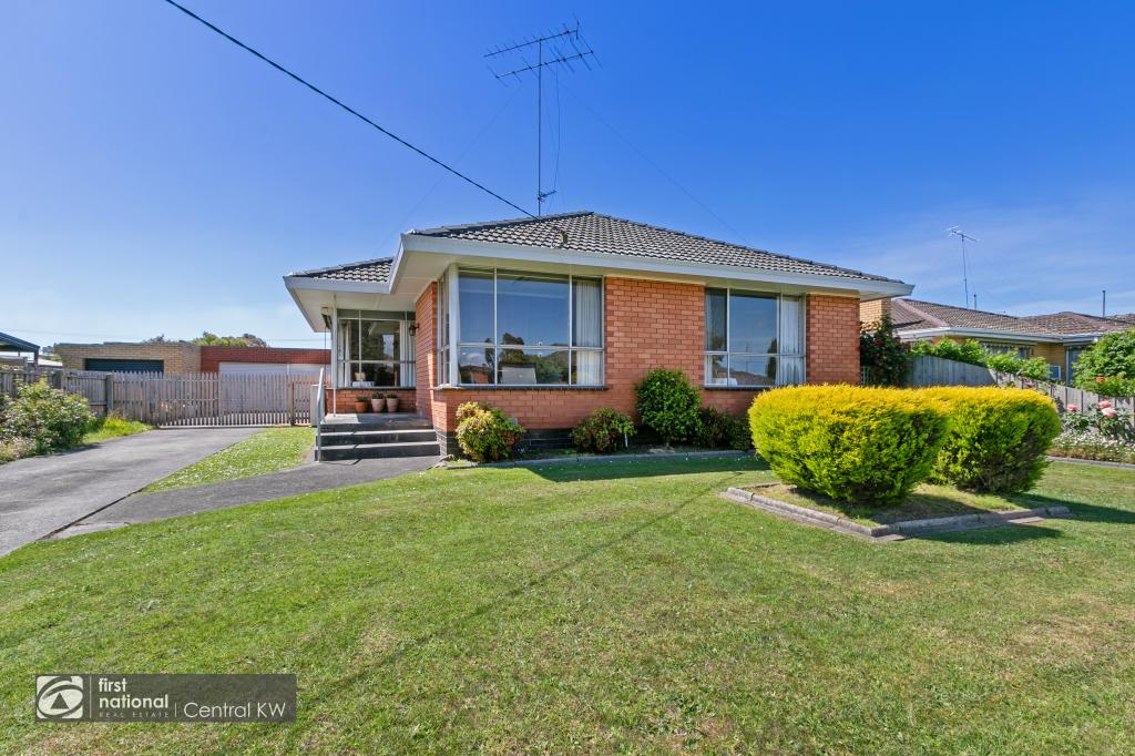 43 KURT ST, MORWELL, VIC 3840