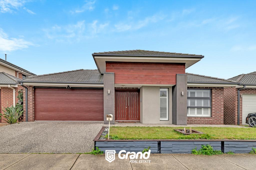 6 MERRIN CCT, CLYDE NORTH, VIC 3978
