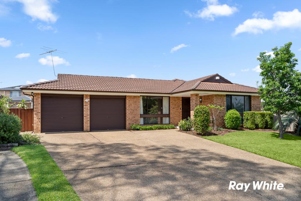 15 Penn Cres, Quakers Hill, NSW 2763