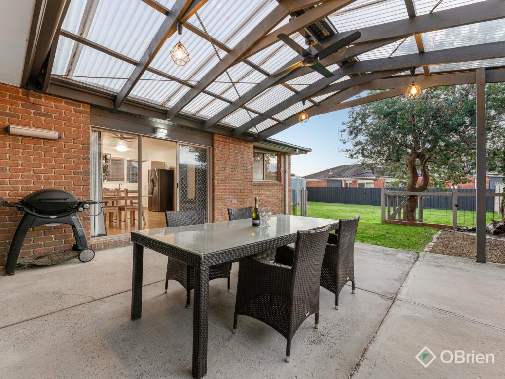 23 Orama Ave, Carrum Downs, VIC 3201