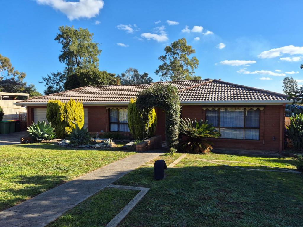 6 Mahogony Ct, Thurgoona, NSW 2640
