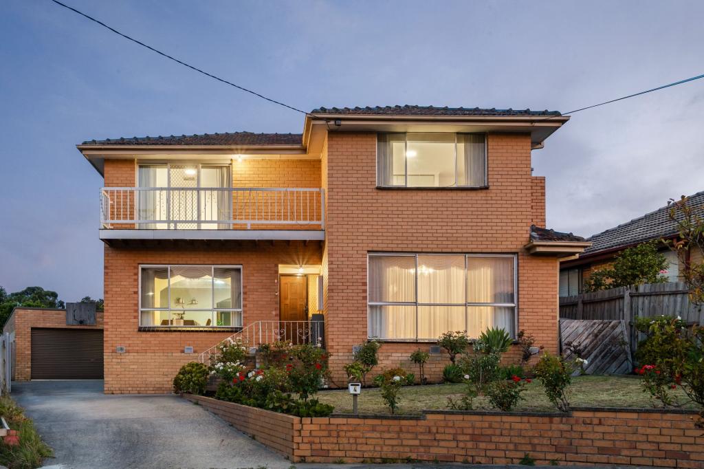 4 Rua Ct, Oakleigh, VIC 3166