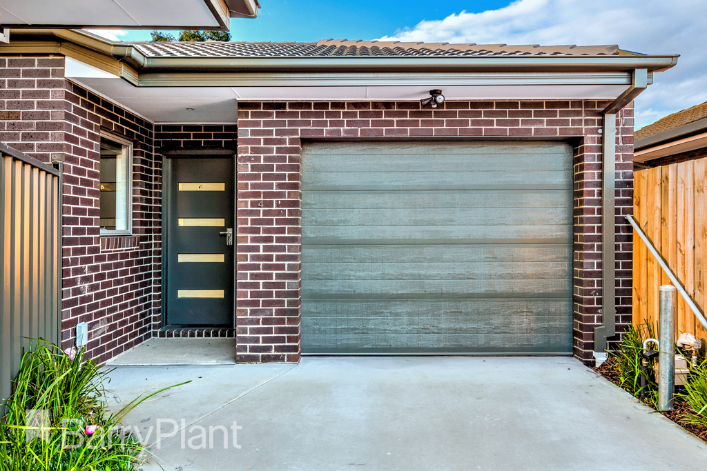 4/52 Conrad St, St Albans, VIC 3021