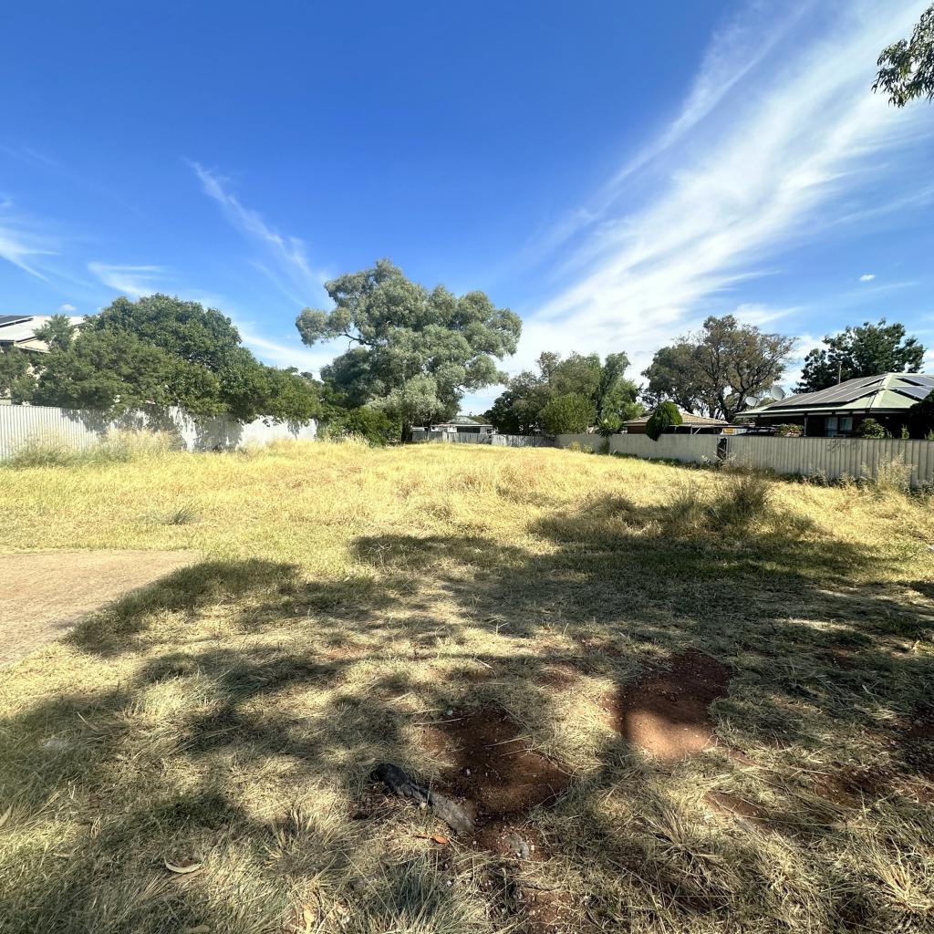 6 Brady St, Condobolin, NSW 2877