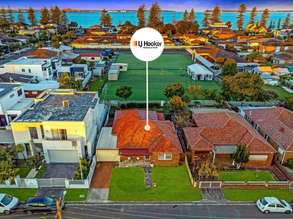 4 JONES AVE, MONTEREY, NSW 2217