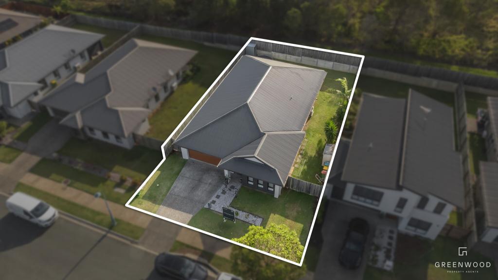 33 Christina Dr, Coomera, QLD 4209