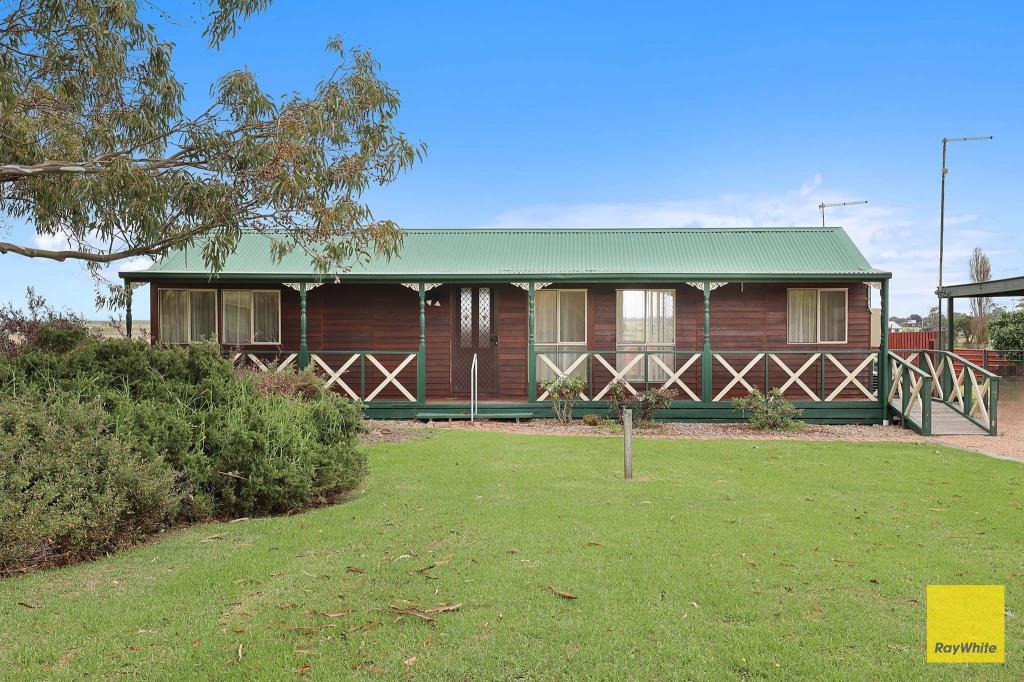 96 Victoria St, Toora, VIC 3962
