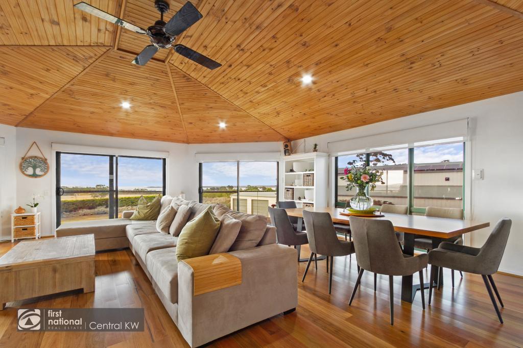 225 Bay Rd, Jam Jerrup, VIC 3984