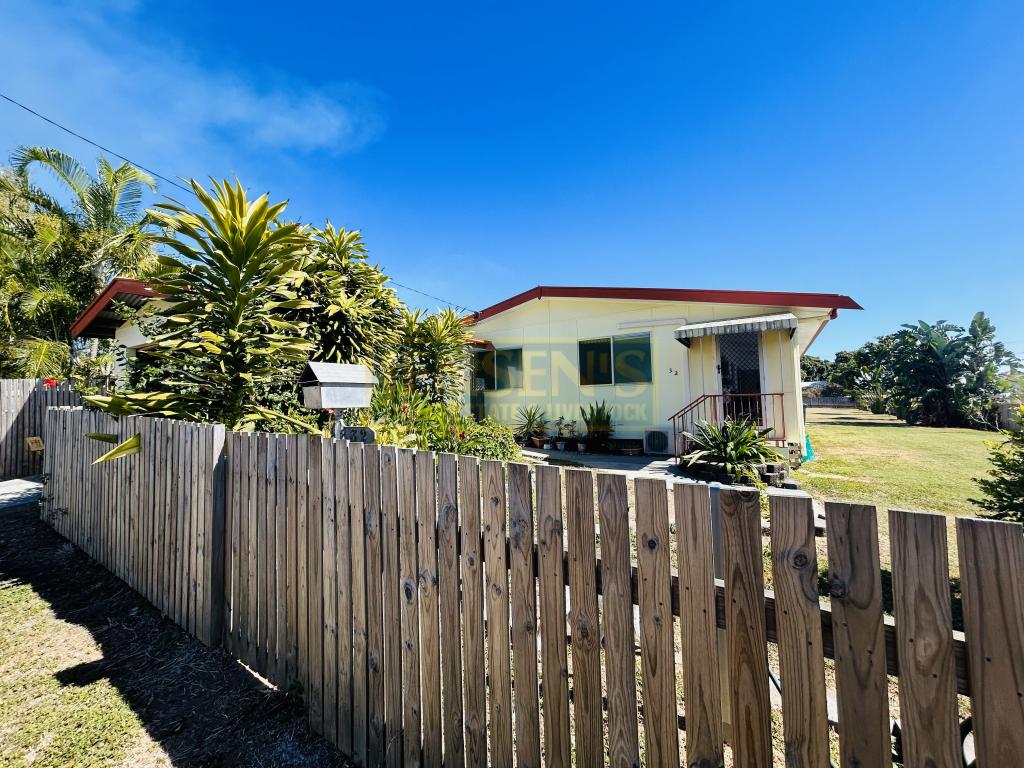 32 Oxford St, Charters Towers City, QLD 4820