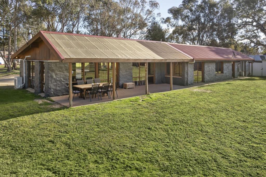 271 MT BULLER RD, MANSFIELD, VIC 3722