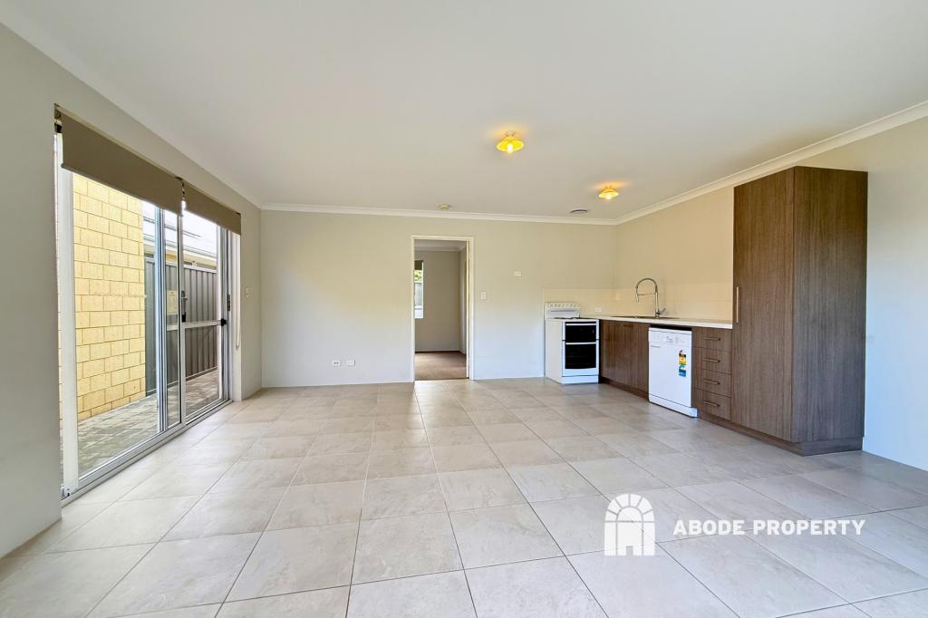 GRANNY FLAT/52 ELIZABETH ST, EAST CANNINGTON, WA 6107