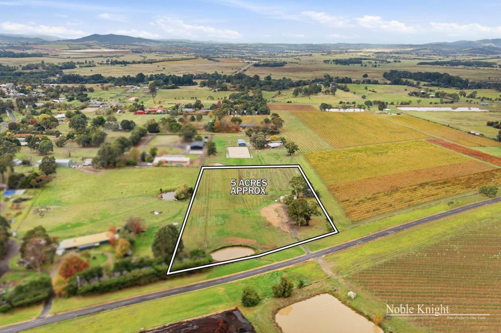 145 Glenview Rd, Yarra Glen, VIC 3775