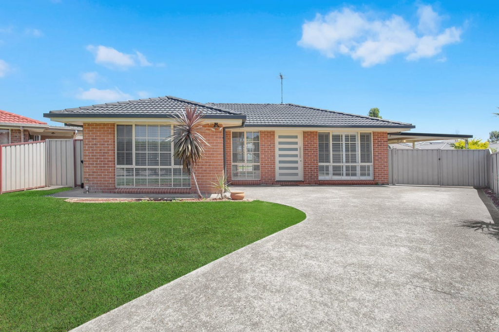 11 Hobson Pl, Plumpton, NSW 2761
