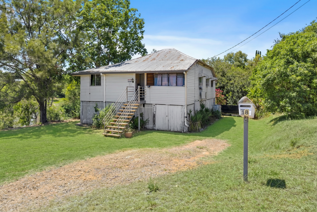 18 Hall St, Mount Morgan, QLD 4714
