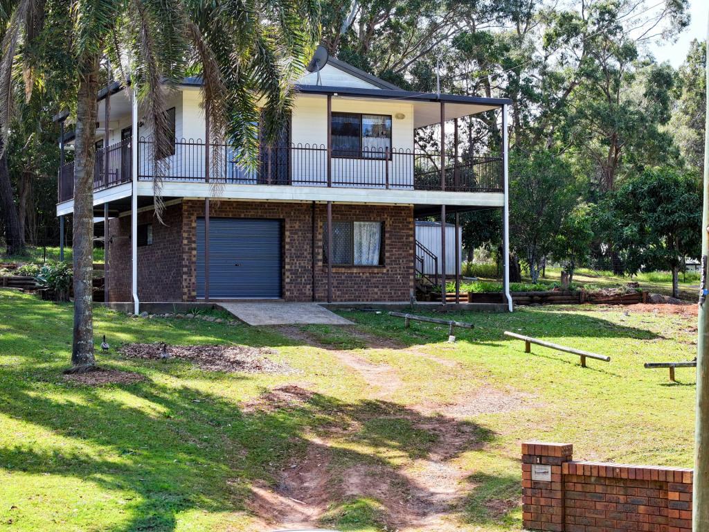 14 Tennyson Ct, Russell Island, QLD 4184